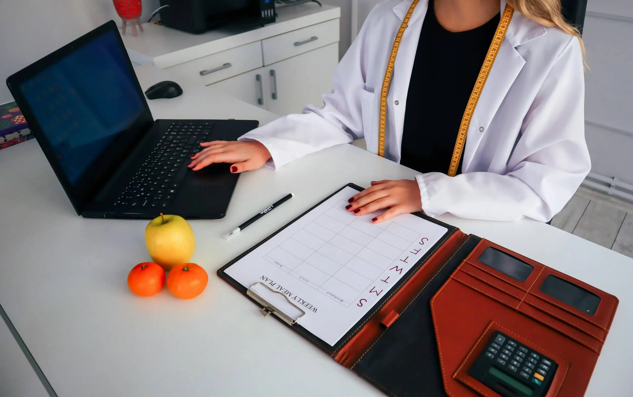 ¿Qué hace un nutricionista? Funciones, Responsabilidades y Áreas de actuación