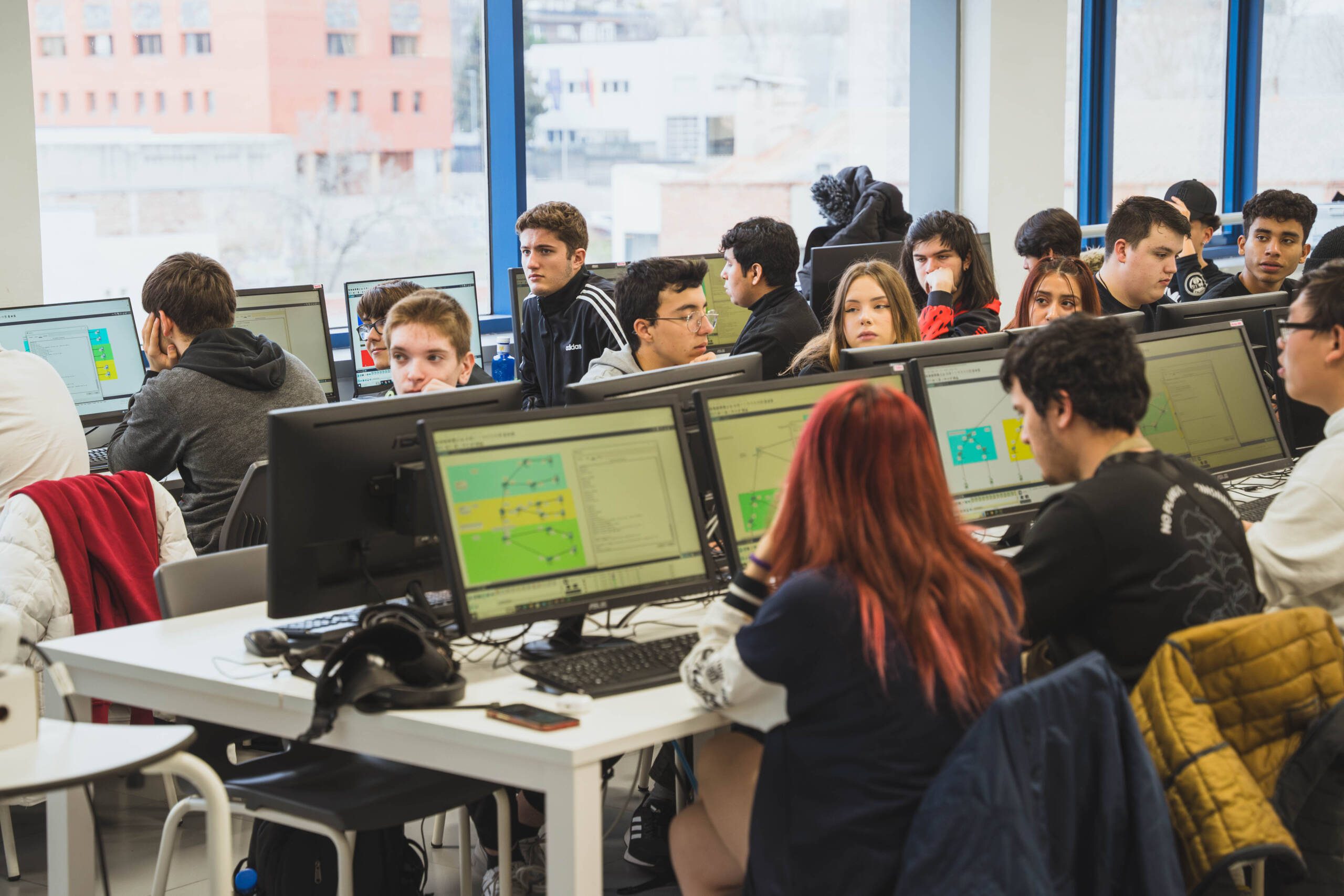 Linkia FP i VASS University signen un acord de col·laboració per impulsar la formació del sector TIC