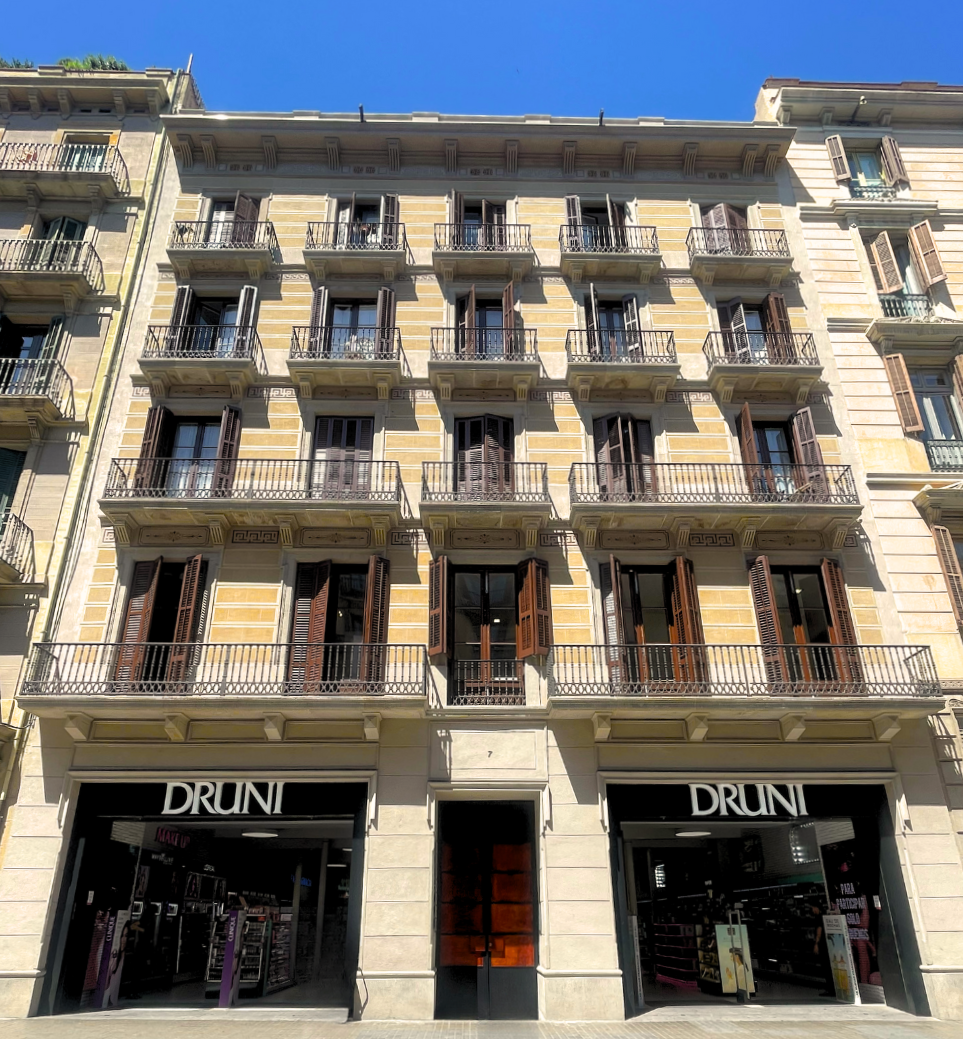 Formación Profesional Oficial a Distancia y Presencial