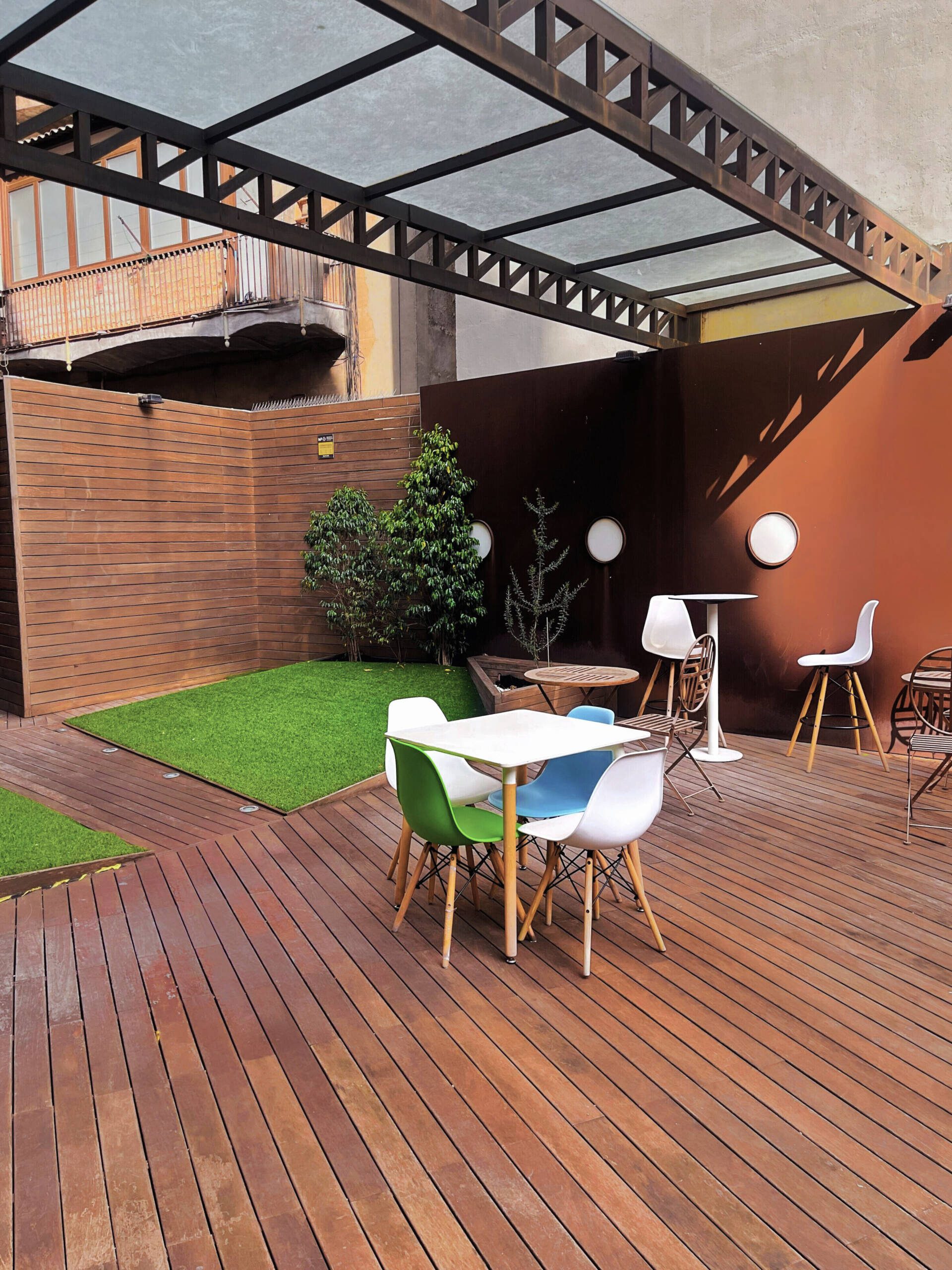 Formación Profesional Oficial a Distancia y Presencial