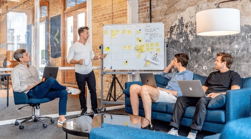 Coneix els principals objectius de la publicitat en màrqueting