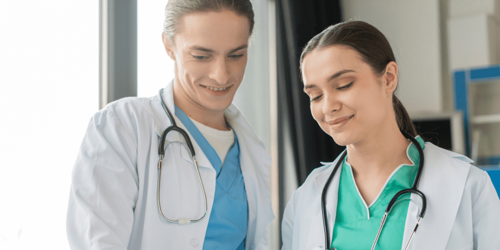 Com ser auxiliar d'infermeria?